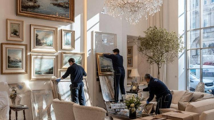 specialty moving services handling valuable pieces of art